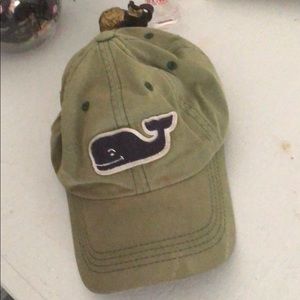 Vineyard vines whale hat